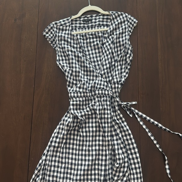 J. Crew Dresses & Skirts - J. Crew Black and White Gingham Maxi Dress